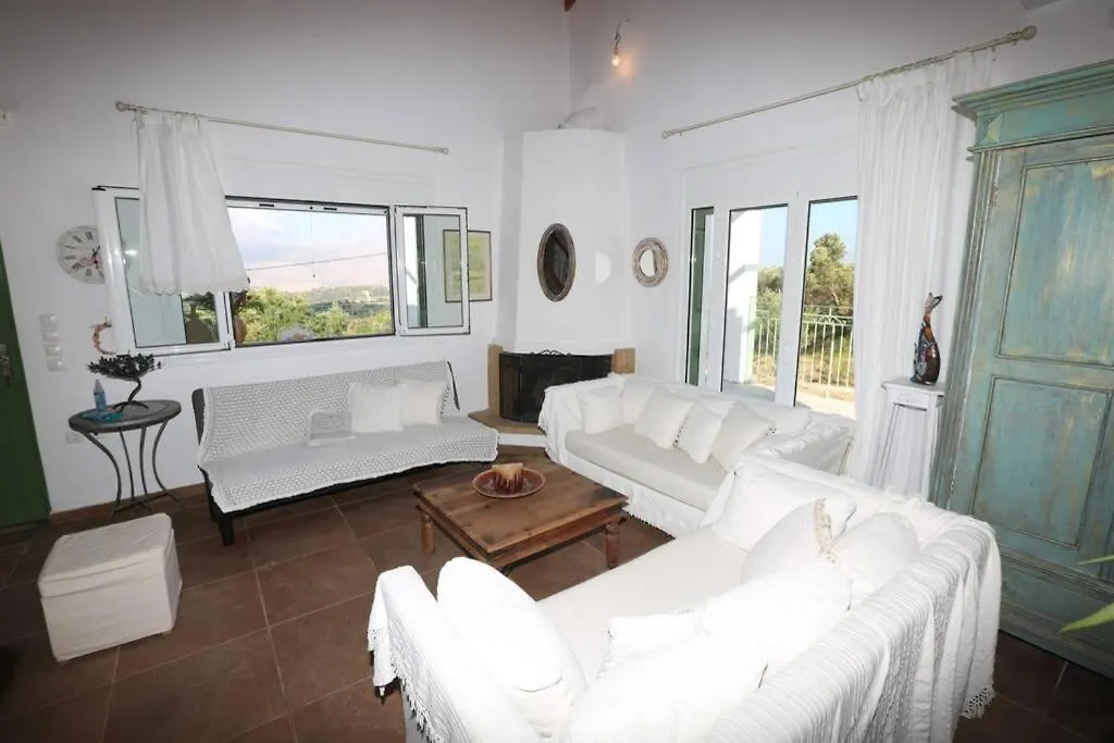 Holiday home Kalamakia House-Stylish Cottage Near Petani Beach Lixouri