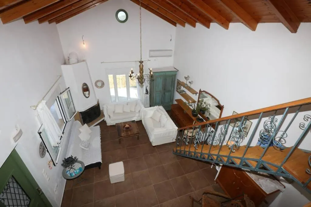 Kalamakia House-Stylish Cottage Near Petani Beach Lixouri Greece
